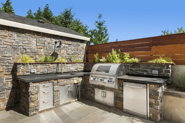 How To Design An Outdoor Kitchen - Kitchen and Bath Remodel Albuquerque